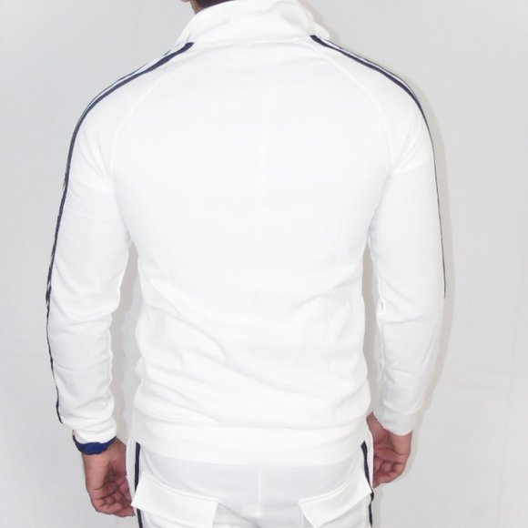 Jumpster Tracksuit - Picture 4 of 7
